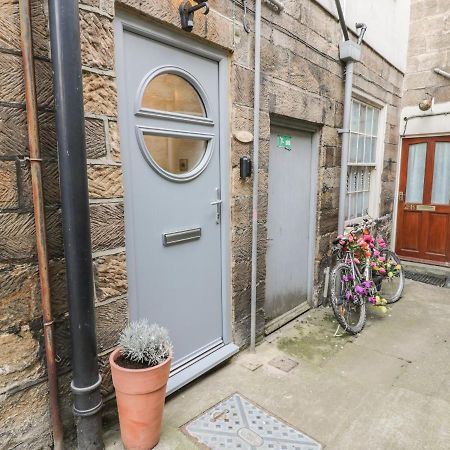 Ferienwohnung 1 Burns Yard Whitby Exterior foto